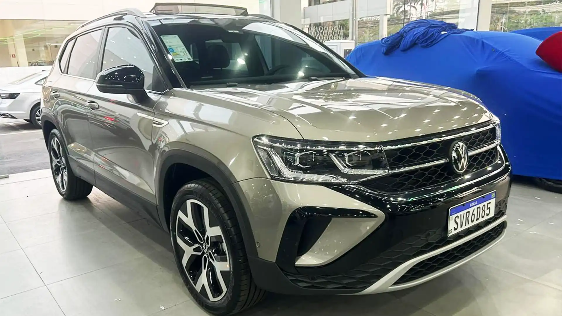 Pelicula automotiva Insulfilm aplicada em veículos